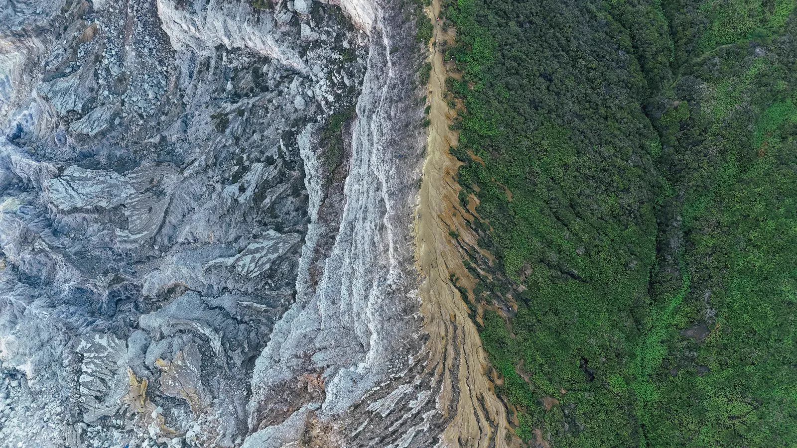 Ijen Crater